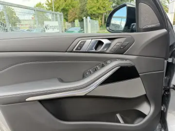 BMW X5 xDrive30d M Sport Pano StHzg AHK h&k DA-Prof
