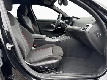BMW 320i xDrive M Sport AHK LivePro 360