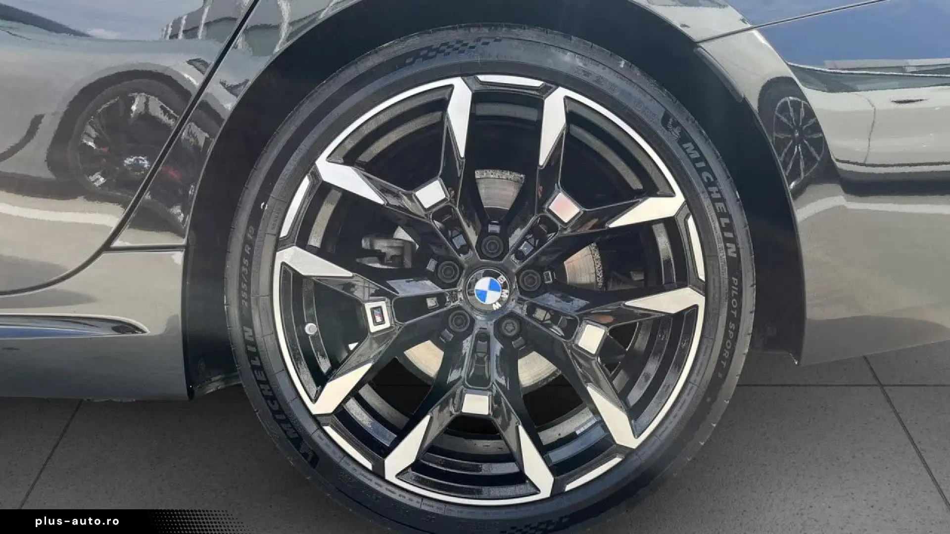 BMW 320dA xDr T M SPORT St G 19  HUD