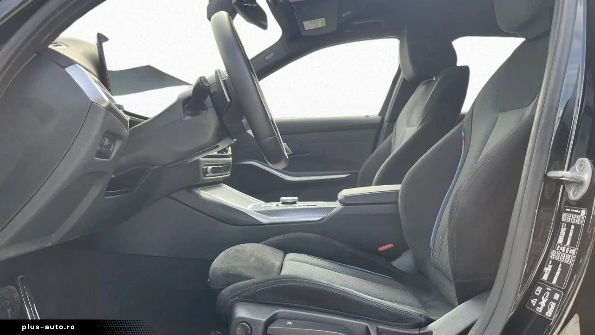 BMW 320dA xDr T M SPORT St G 19  HUD