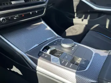 BMW 320dA T M SPORT Pano 19