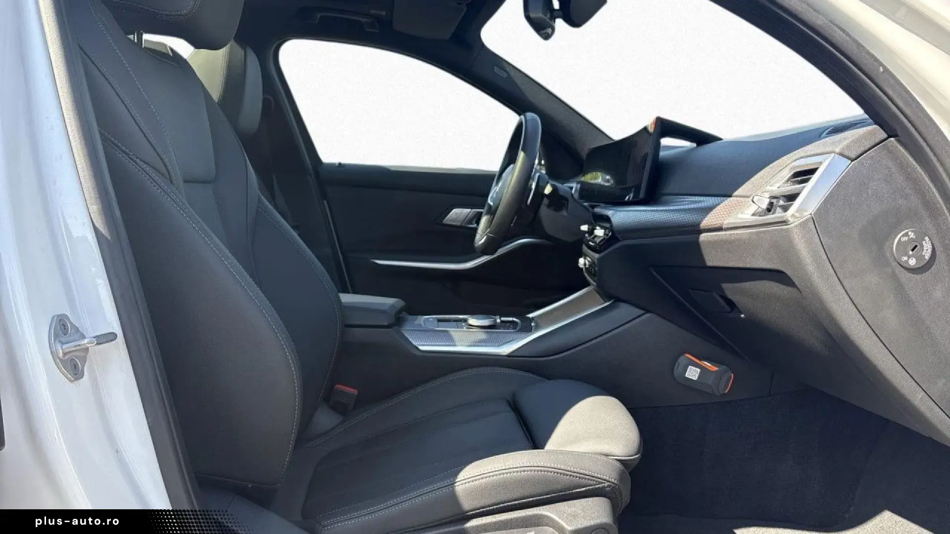 BMW 320i Touring M SPORT AHK Pano Kamera Tempo 19