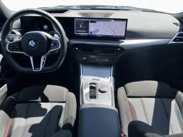 BMW 320iA T M SPORT PRO LivePr 360 AHK St G Pano 19