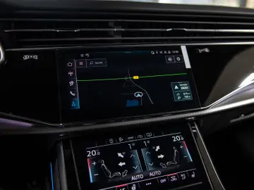Audi RS Q8 4.0 TFSI quattro FACELIFT - Garantie Audi 5 ANI
