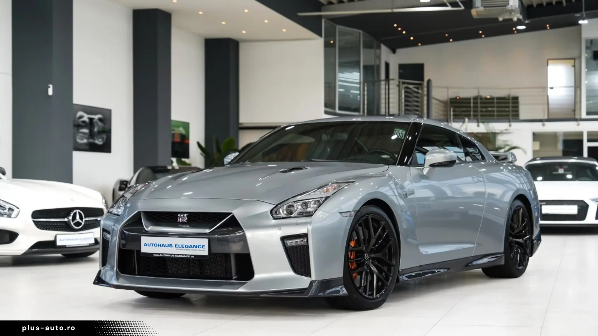 Nissan GT-R Black Edition TITAN BOSE RECARO SPECIAL PAINT