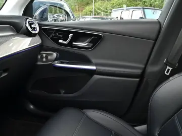 Mercedes-Benz GLC 300de 4M Avantgarde Premium  ACC PANO