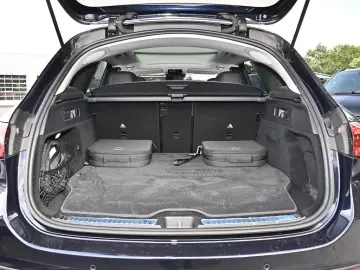 Mercedes-Benz GLC 300de 4M Avantgarde Premium  ACC PANO