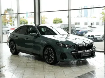 BMW 520i M SPORT PRO 20LM Panorama Harman