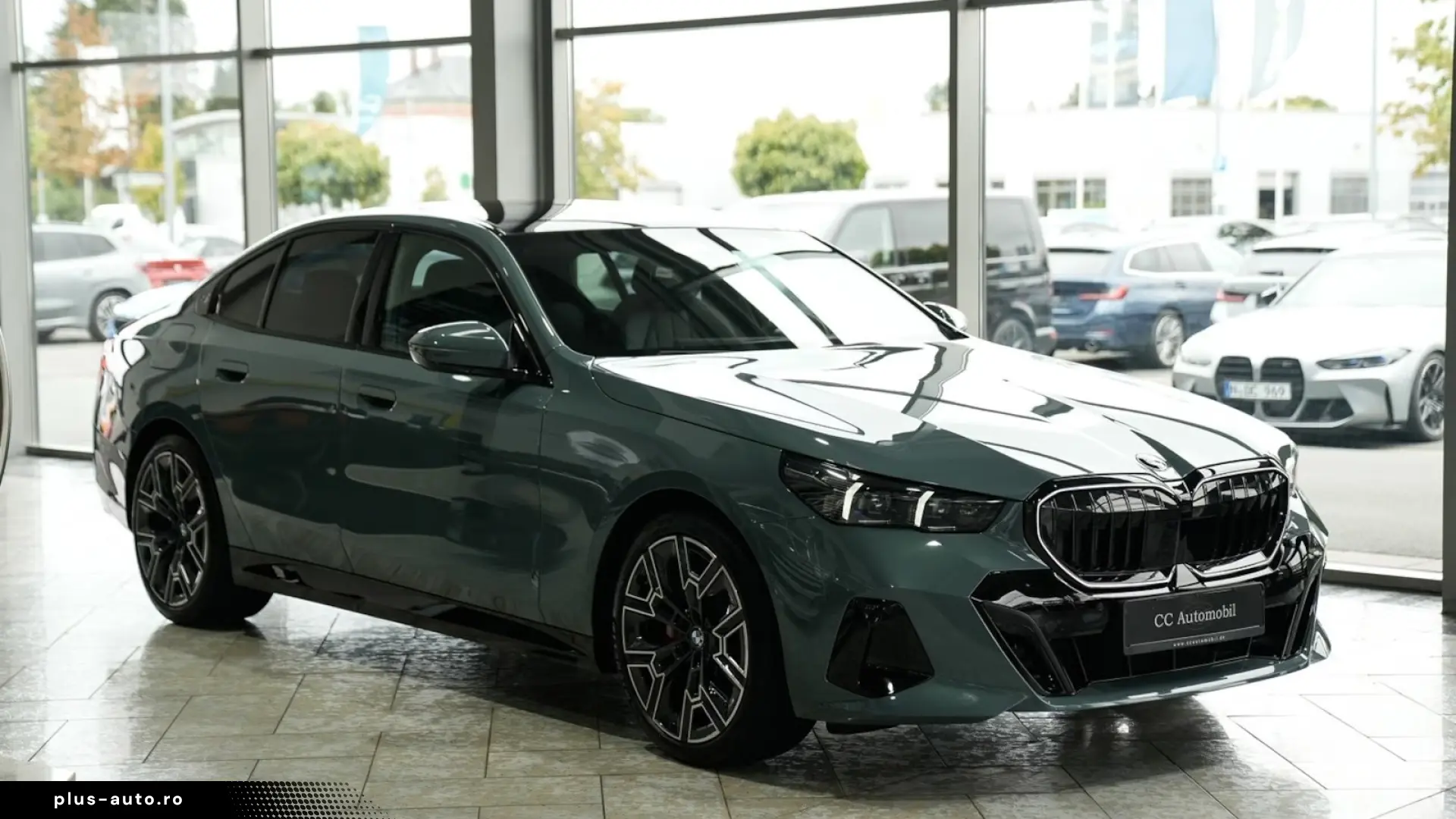 BMW 520i M SPORT PRO 20LM Panorama Harman