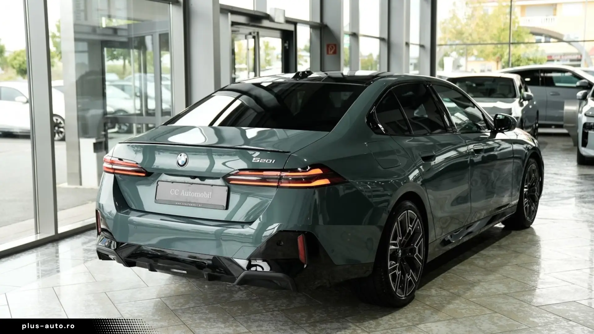 BMW 520i M SPORT PRO 20LM Panorama Harman
