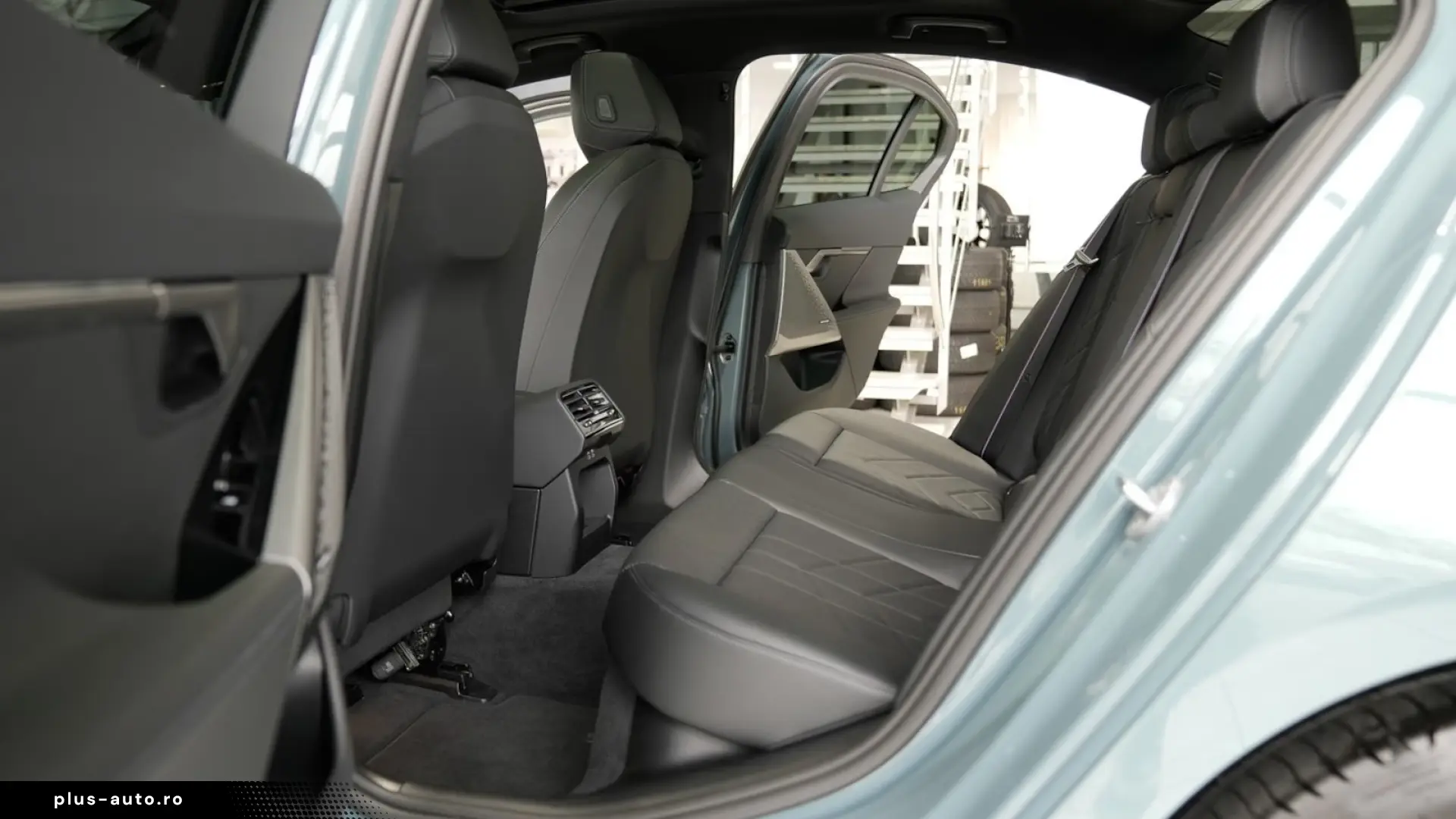 BMW 520i M SPORT PRO 20LM Panorama Harman