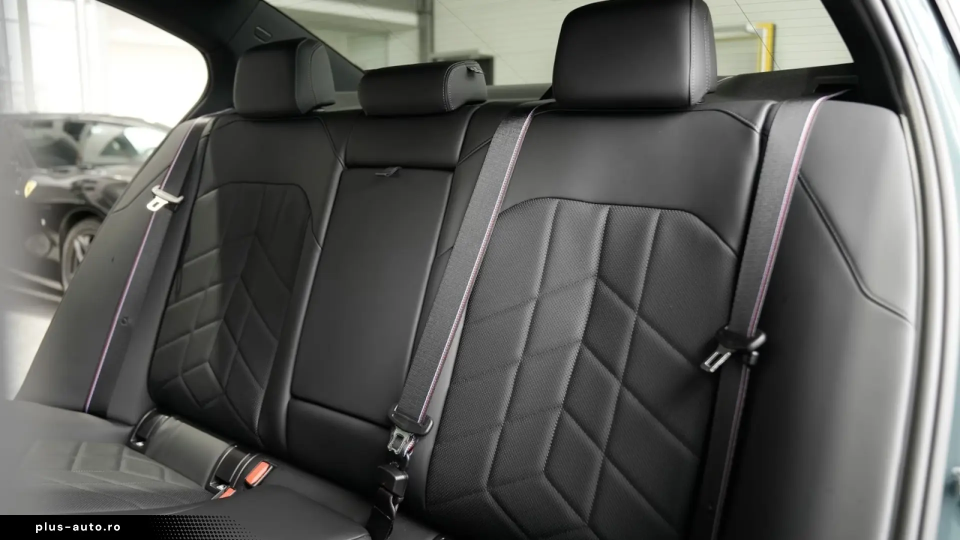 BMW 520i M SPORT PRO 20LM Panorama Harman