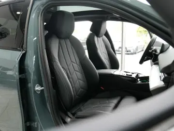 BMW 520i M SPORT PRO 20LM Panorama Harman