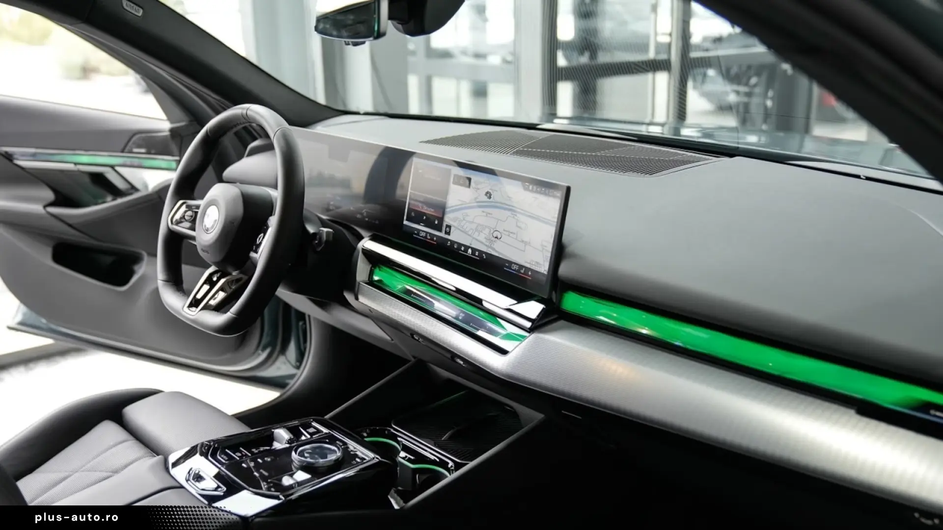BMW 520i M SPORT PRO 20LM Panorama Harman