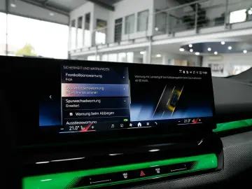 BMW 520i M SPORT PRO 20LM Panorama Harman