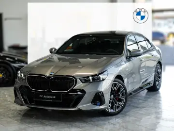 BMW 520i M SPORT PRO 20LM Panorama Harman