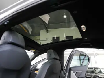 BMW 520i M SPORT PRO 20LM Panorama Harman