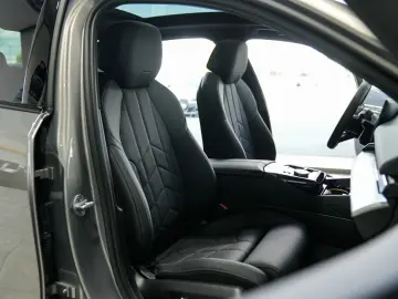 BMW 520i M SPORT PRO 20LM Panorama Harman