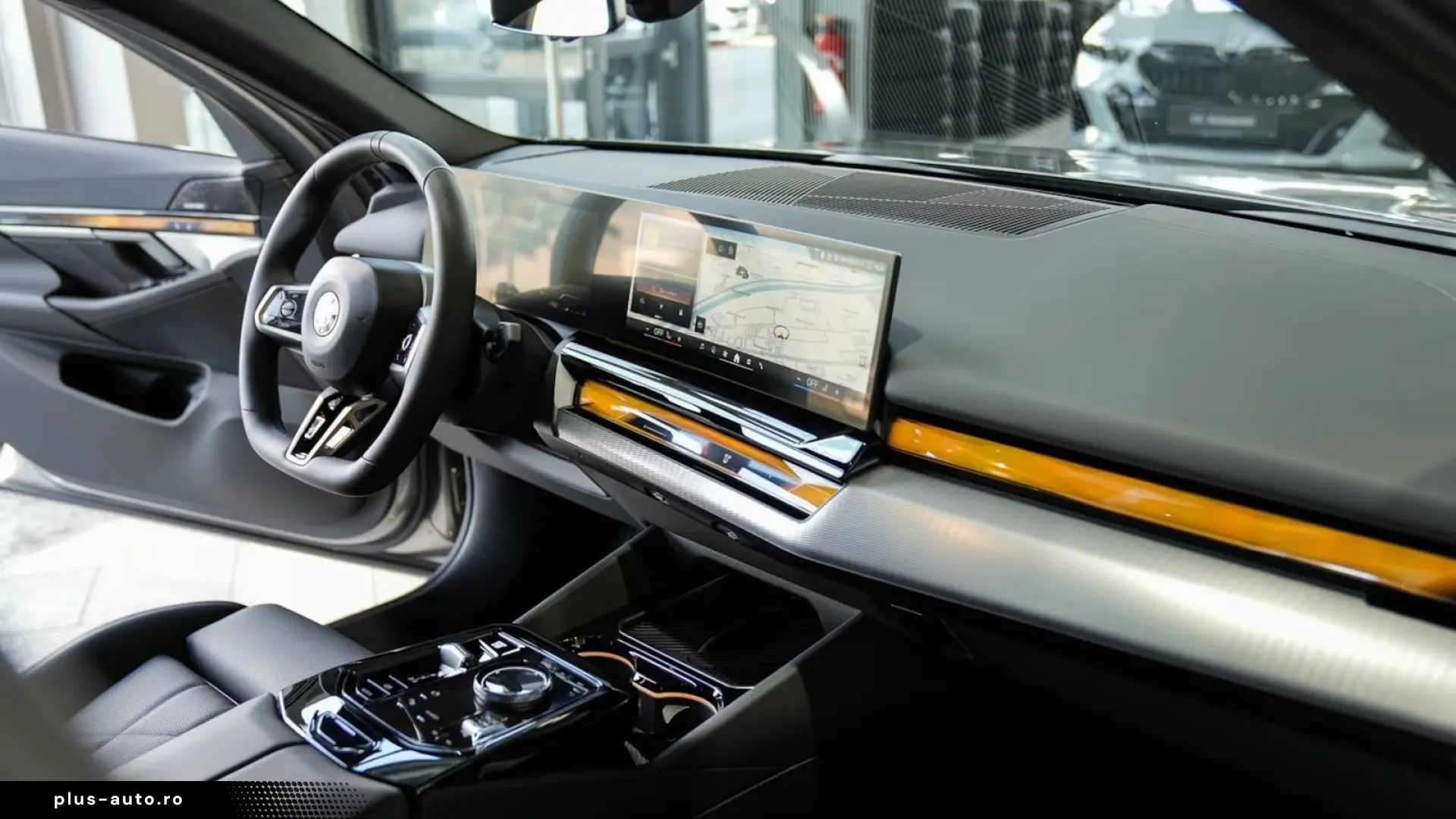 BMW 520i M SPORT PRO 20LM Panorama Harman