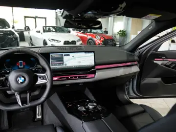 BMW 520d xDrive M Sport AHK 20LM ACC