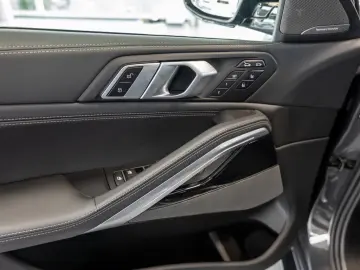 BMW X6 xDrive 30d M-Sport Pro PANO LED SEAT VENTILATION