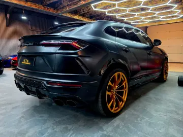 Lamborghini Urus 4.0 V8 Pano B&O Anima Masaj