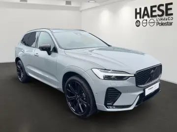 Volvo XC60 B5 AWD Plus Black Edition   PANO • HUD • 360