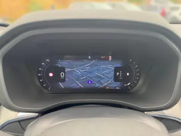 Volvo XC60 B5 AWD Plus Black Edition   PANO • HUD • 360