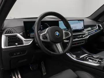 BMW X5 xD30d M Sport Pro Panoram 360 HUD DAB H K 22
