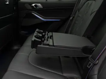 BMW X5 xD30d M Sport Pro Panoram 360 HUD DAB H K 22