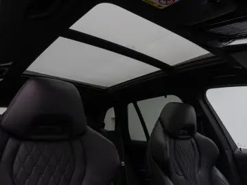 BMW X5 xD30d M Sport Pro Panoram 360 HUD DAB H K 22