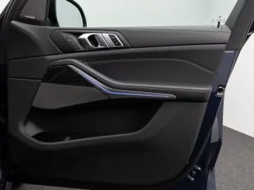 BMW X5 xD30d M Sport Pro Panoram 360 HUD DAB H K 22