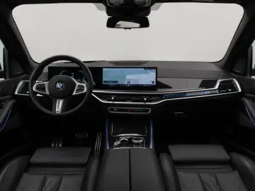 BMW X5 xD30d M Sport Pro Panoram 360 HUD DAB H K 22