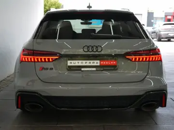 AUDI RS6 performance DynamikpaketPlus AHK STHZ MEGA!!