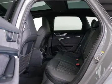 AUDI RS6 performance DynamikpaketPlus AHK STHZ MEGA!!