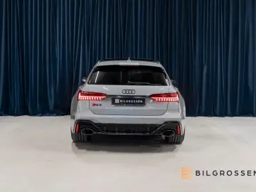 AUDI RS 6 Performance RS-Design Pano Rear Steering