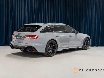 AUDI RS 6 Performance RS-Design Pano Rear Steering