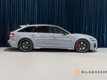 AUDI RS 6 Performance RS-Design Pano Rear Steering