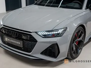 AUDI RS 6 Performance RS-Design Pano Rear Steering