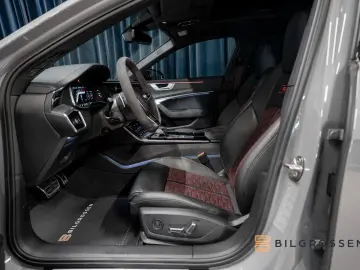 AUDI RS 6 Performance RS-Design Pano Rear Steering