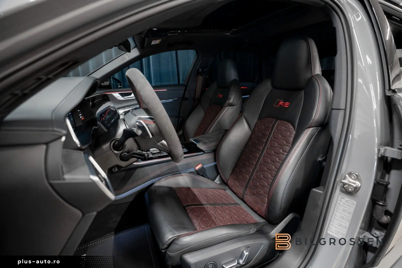 AUDI RS 6 Performance RS-Design Pano Rear Steering