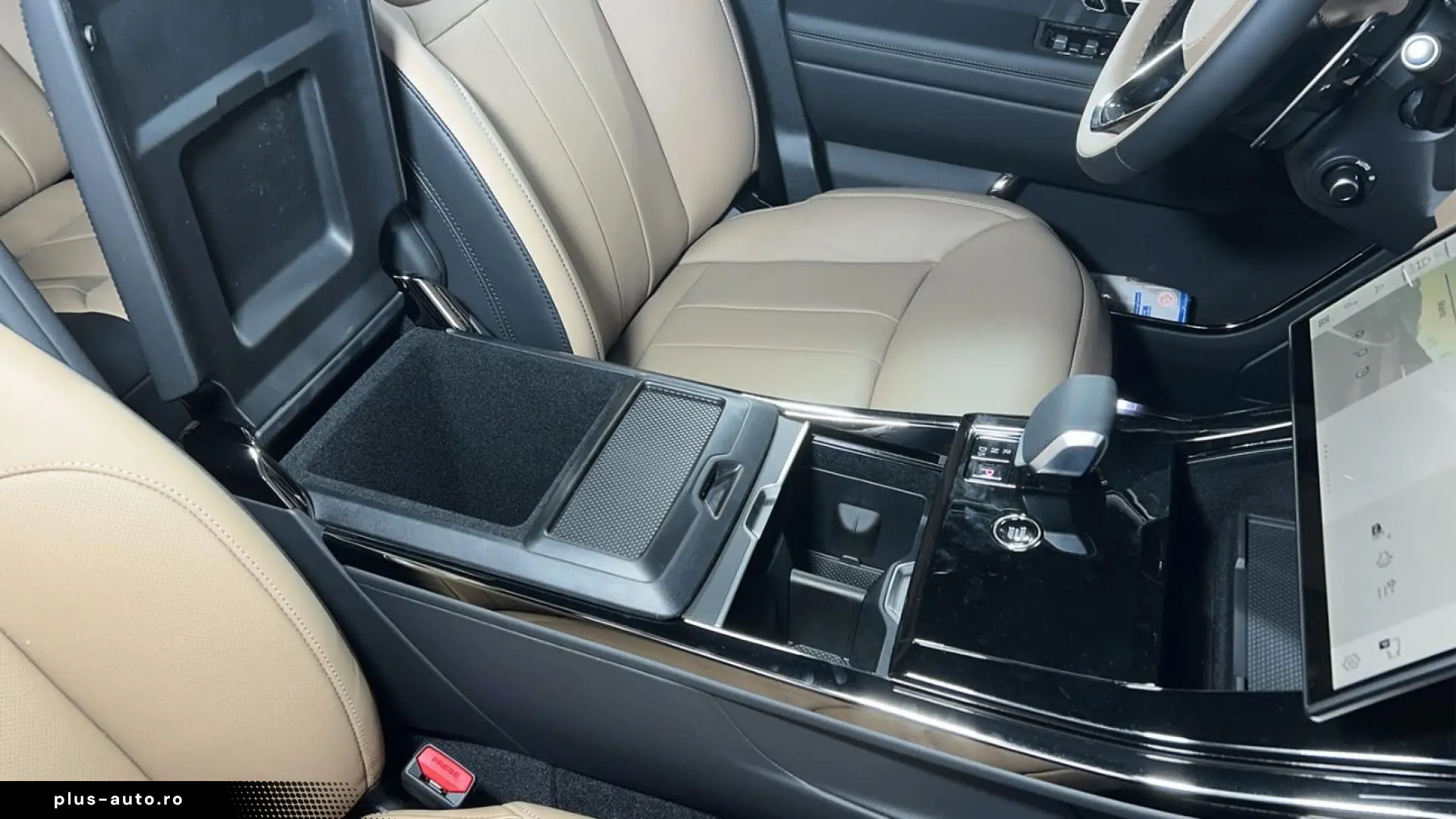 Land Rover Range Rover Sport D300 Dynamic SE Winterpaket AH