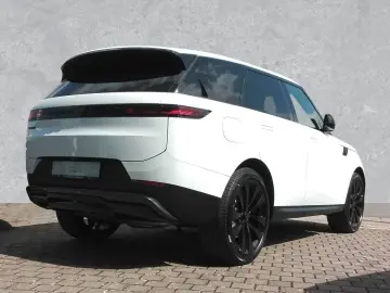 Land Rover Range Rover Sport D250 SE