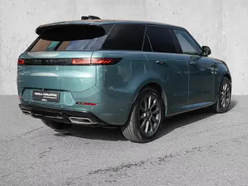 Land Rover Range Rover Sport P460e Hybrid Dynamic SE
