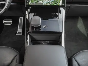 Land Rover Range Rover Sport P460e Hybrid Dynamic SE