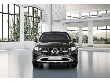 MERCEDES-BENZ GLC 200 4M Coupé AVANTGARDE PANO