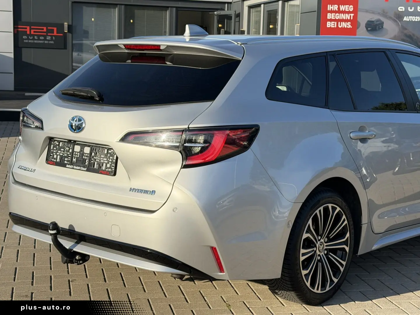 TOYOTA Corolla Hybrid Team