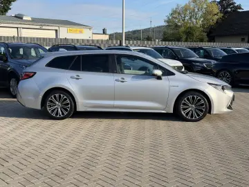 TOYOTA Corolla Hybrid Team