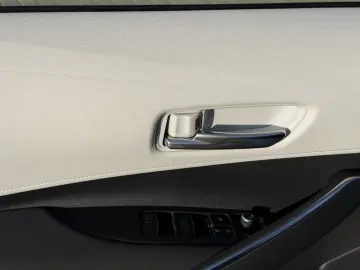 TOYOTA Corolla Hybrid Team