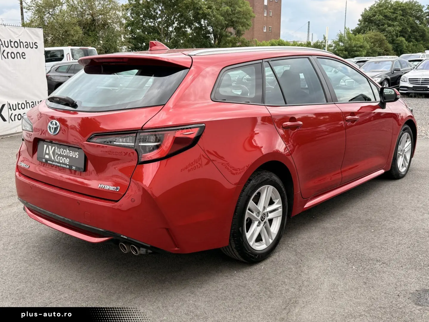 TOYOTA Corolla 2.0 Hybrid Business Edition